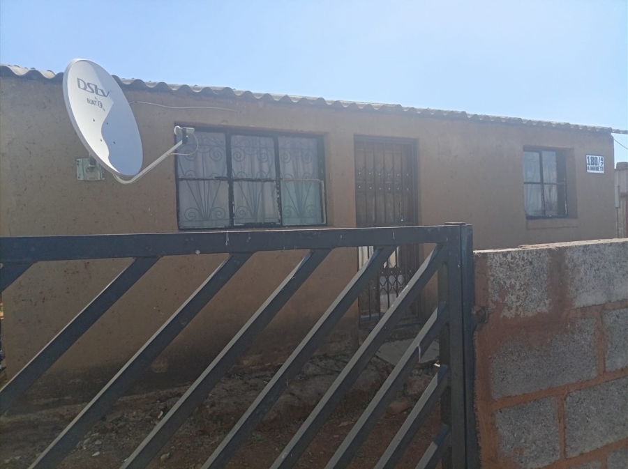 2 Bedroom Property for Sale in Mofolo South Gauteng