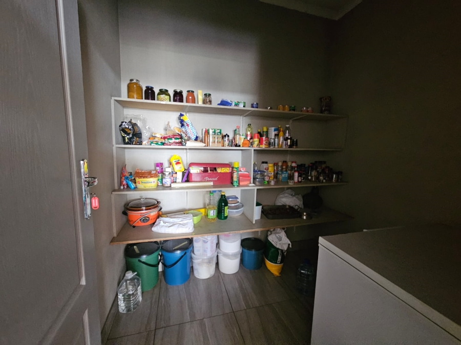 4 Bedroom Property for Sale in Highbury Gauteng
