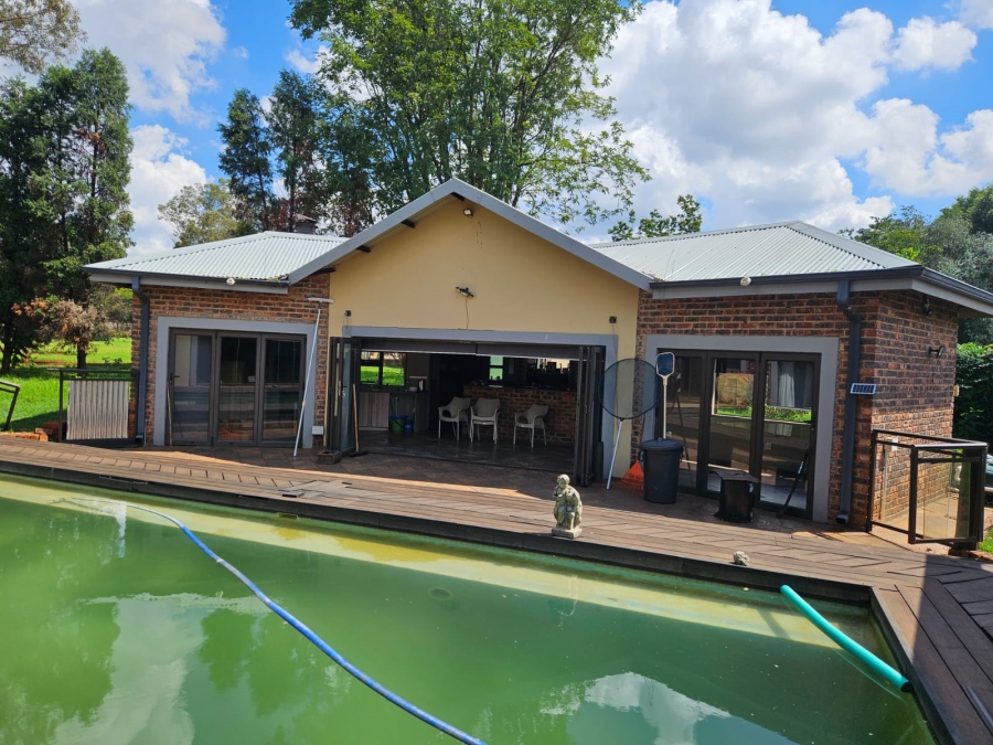 4 Bedroom Property for Sale in Highbury Gauteng
