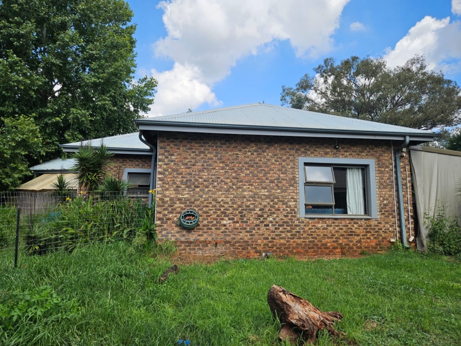 4 Bedroom Property for Sale in Highbury Gauteng