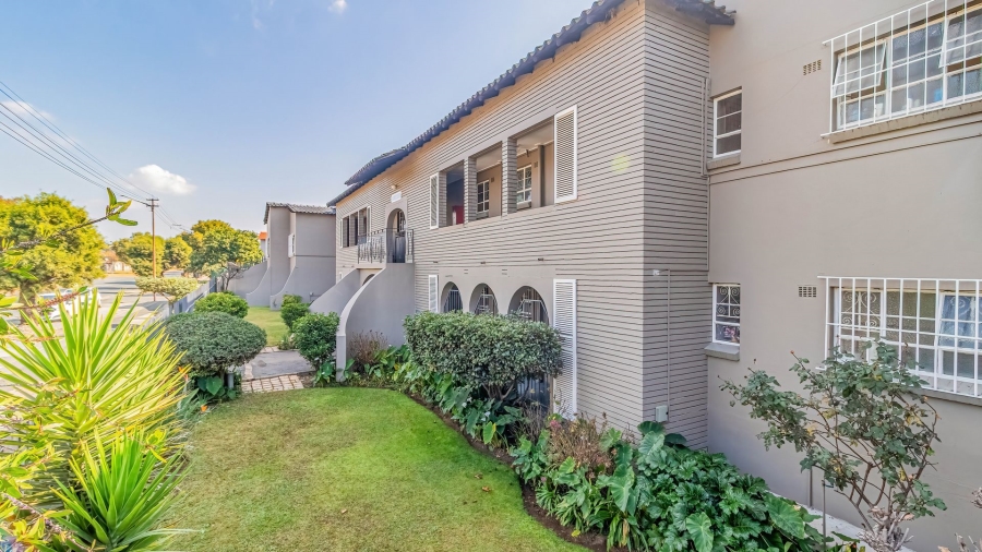 To Let 1 Bedroom Property for Rent in Lambton Gauteng