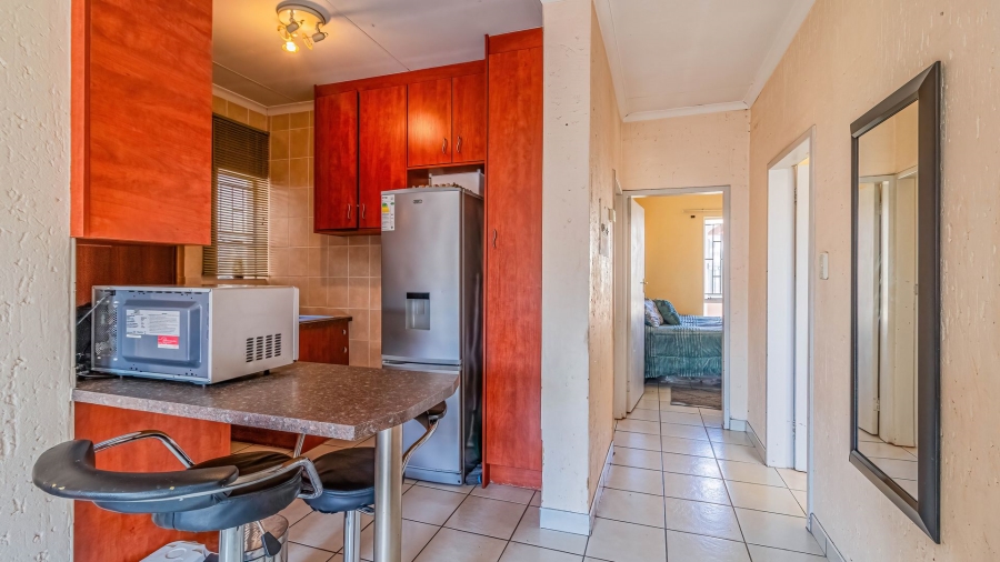 2 Bedroom Property for Sale in Ormonde View Gauteng