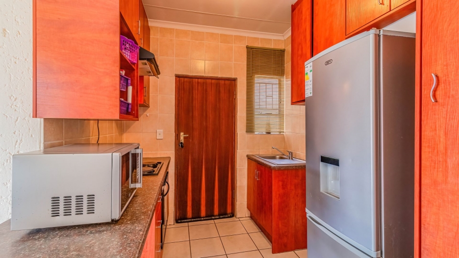 2 Bedroom Property for Sale in Ormonde View Gauteng