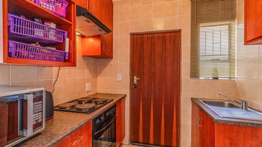 2 Bedroom Property for Sale in Ormonde View Gauteng