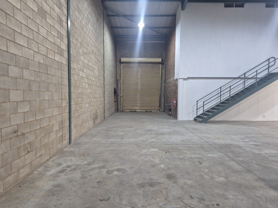 To Let Commercial Property for Rent in Linbro Park Gauteng