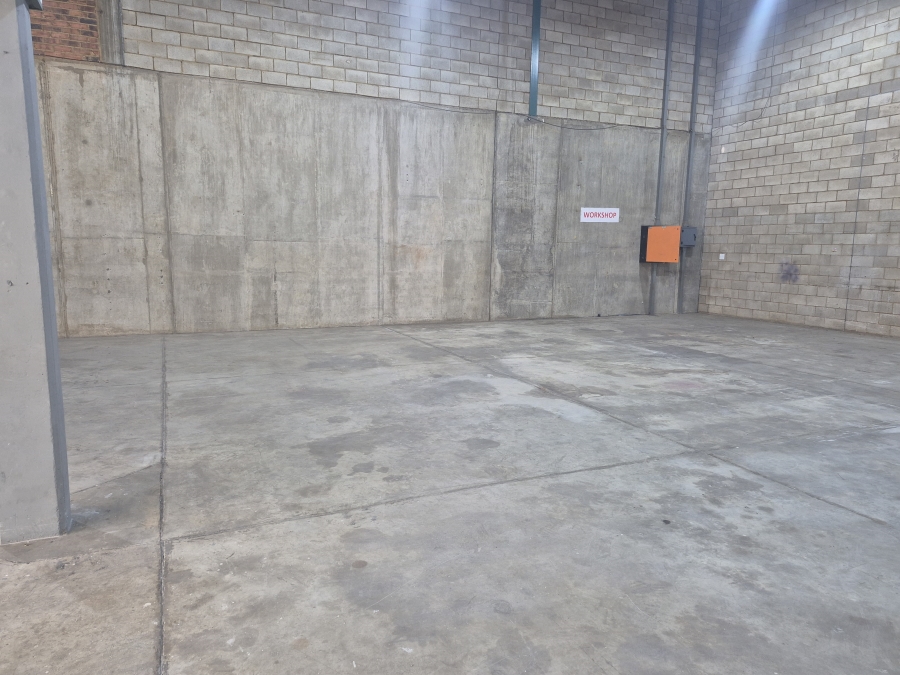 To Let Commercial Property for Rent in Linbro Park Gauteng
