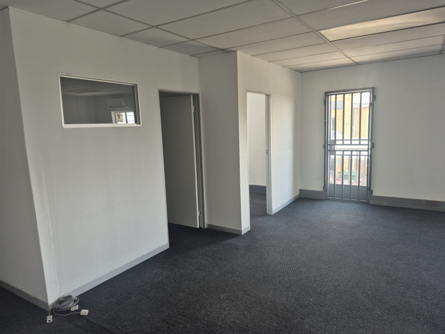 To Let Commercial Property for Rent in Linbro Park Gauteng