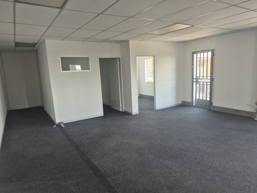 To Let Commercial Property for Rent in Linbro Park Gauteng