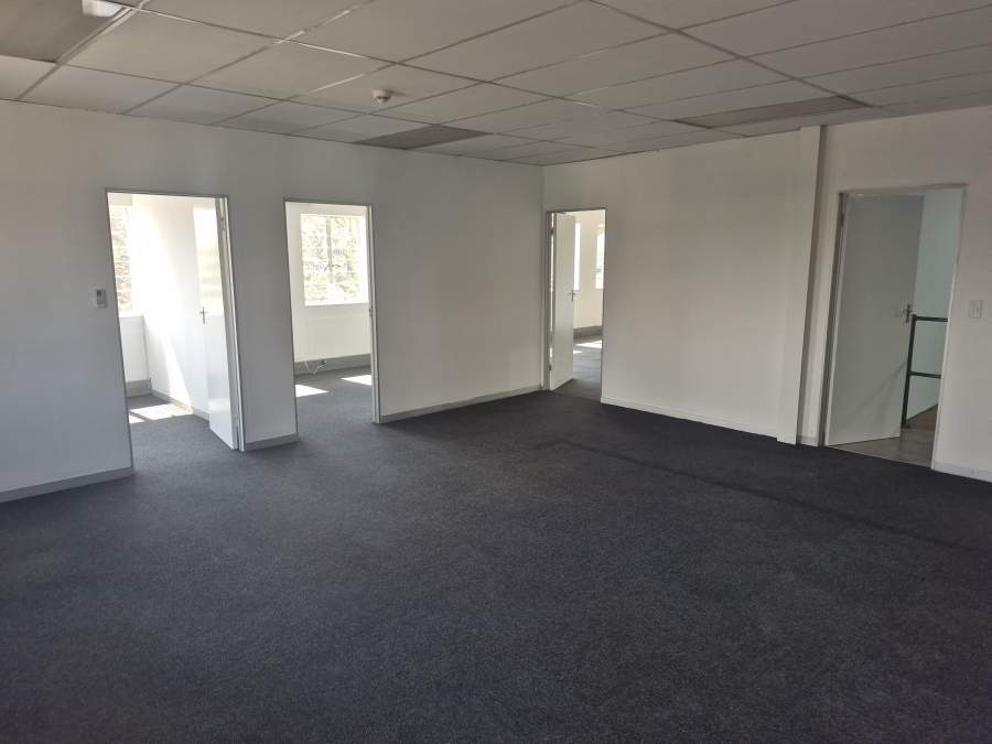To Let Commercial Property for Rent in Linbro Park Gauteng
