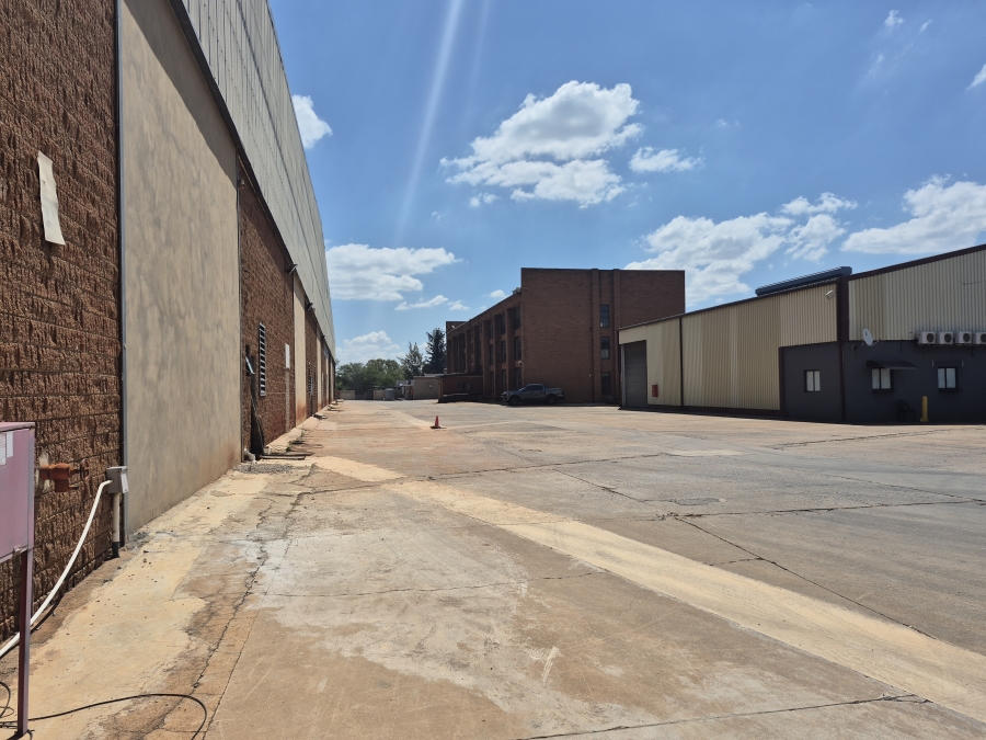 To Let Commercial Property for Rent in Wilbart Gauteng
