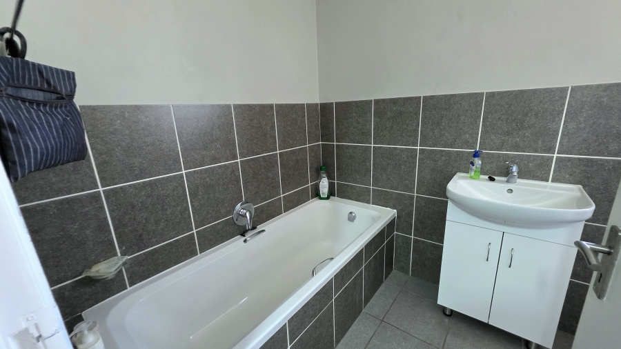 3 Bedroom Property for Sale in Willow Park Manor Gauteng