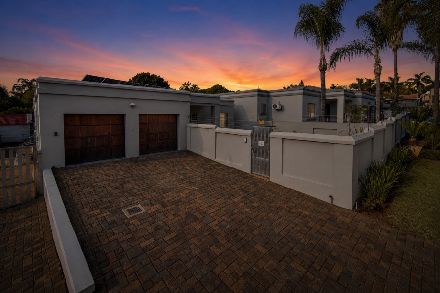3 Bedroom Property for Sale in Faerie Glen Gauteng