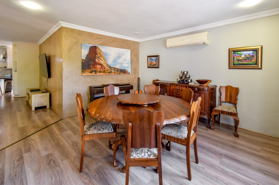 3 Bedroom Property for Sale in Faerie Glen Gauteng