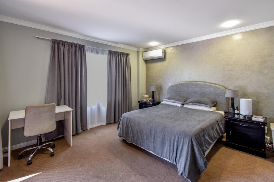 3 Bedroom Property for Sale in Faerie Glen Gauteng