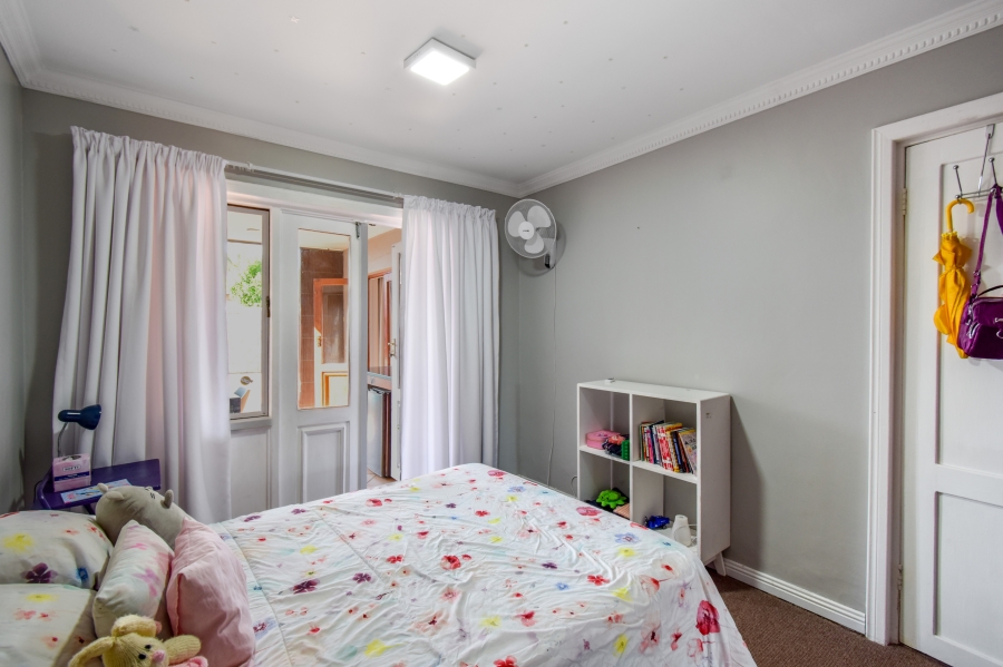 3 Bedroom Property for Sale in Faerie Glen Gauteng