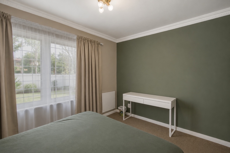 3 Bedroom Property for Sale in Faerie Glen Gauteng