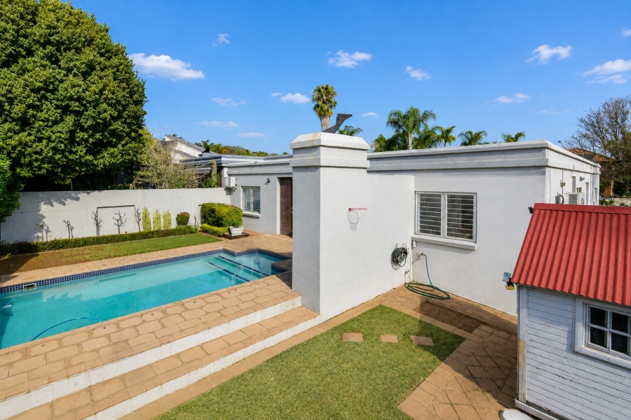 3 Bedroom Property for Sale in Faerie Glen Gauteng