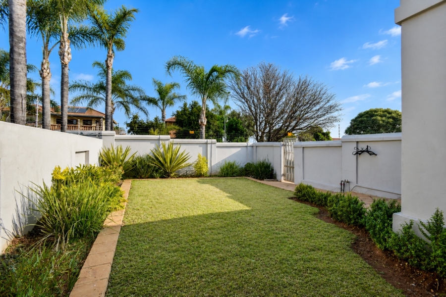 3 Bedroom Property for Sale in Faerie Glen Gauteng