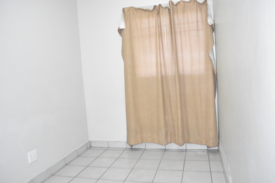 2 Bedroom Property for Sale in Amberfield Gauteng