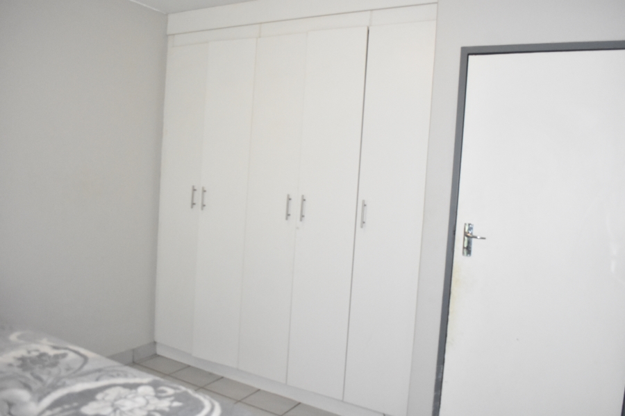 2 Bedroom Property for Sale in Amberfield Gauteng