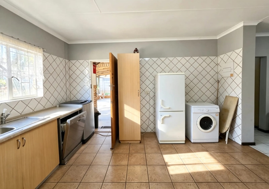 3 Bedroom Property for Sale in Ninapark Gauteng