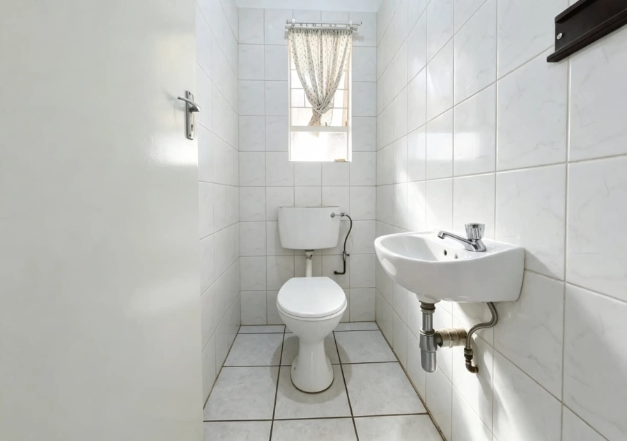 3 Bedroom Property for Sale in Ninapark Gauteng