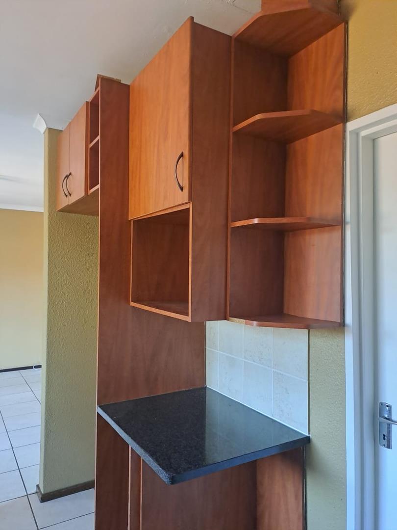 To Let 3 Bedroom Property for Rent in Edleen Gauteng