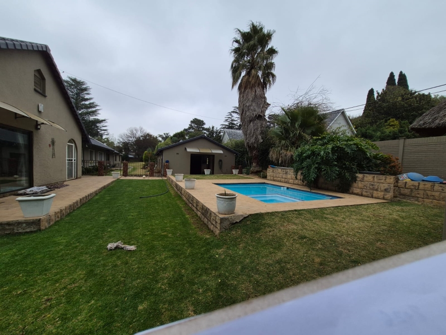 5 Bedroom Property for Sale in Terenure Gauteng