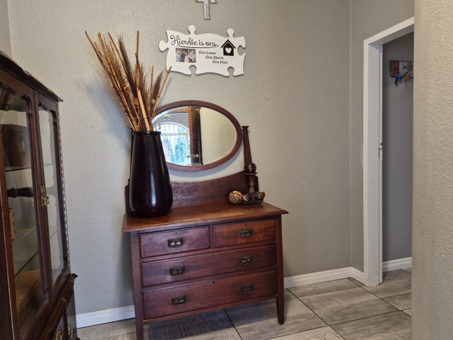 5 Bedroom Property for Sale in Terenure Gauteng