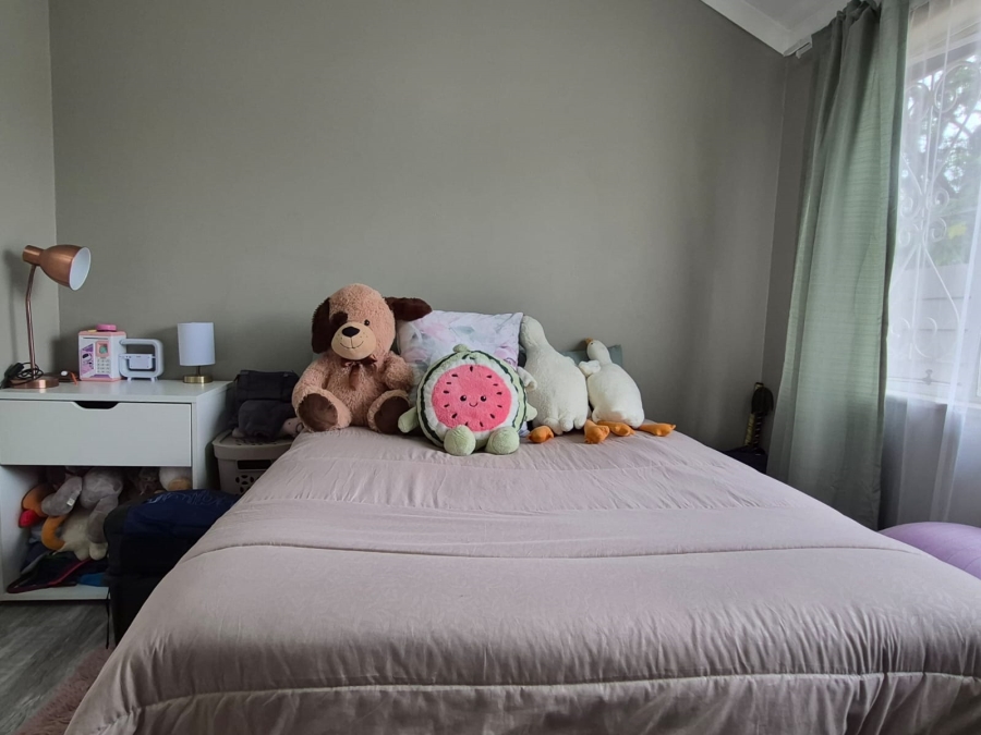 5 Bedroom Property for Sale in Terenure Gauteng