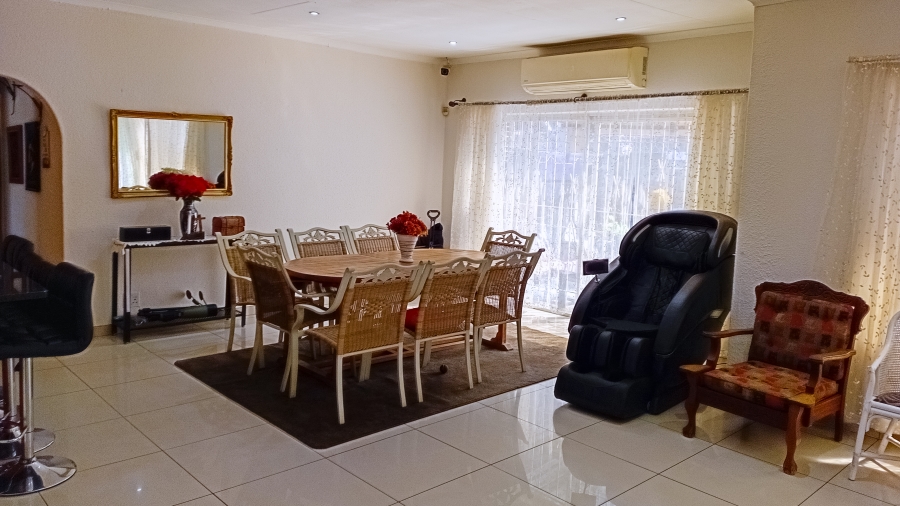 3 Bedroom Property for Sale in Ridgeway Gauteng