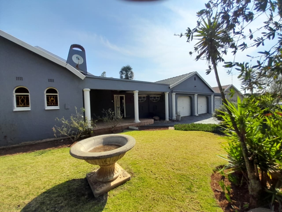 4 Bedroom Property for Sale in Krugersrus Gauteng