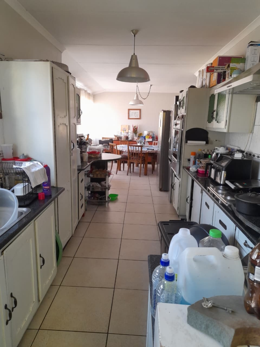 4 Bedroom Property for Sale in Krugersrus Gauteng