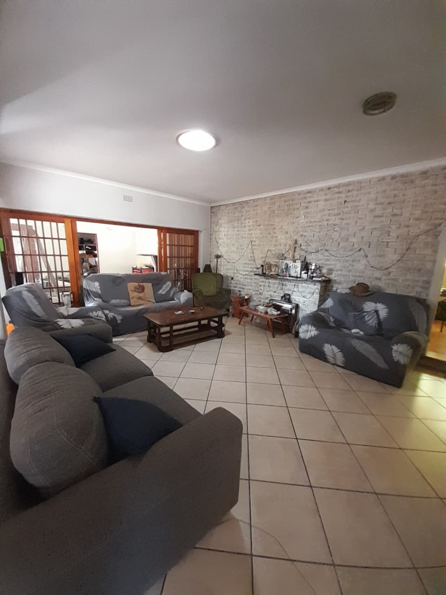 4 Bedroom Property for Sale in Krugersrus Gauteng