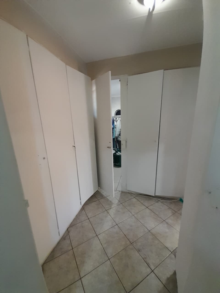 4 Bedroom Property for Sale in Krugersrus Gauteng