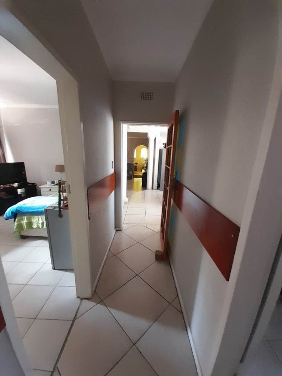 4 Bedroom Property for Sale in Krugersrus Gauteng