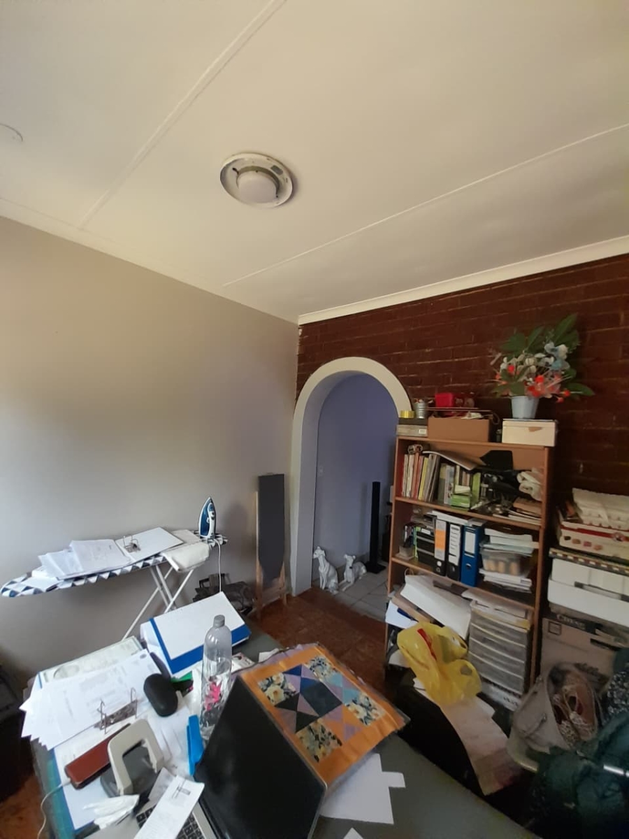 4 Bedroom Property for Sale in Krugersrus Gauteng