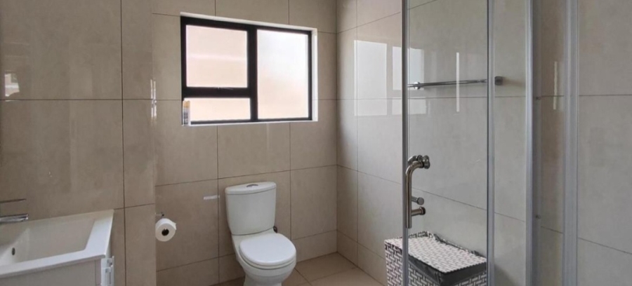 2 Bedroom Property for Sale in Lilianton Gauteng