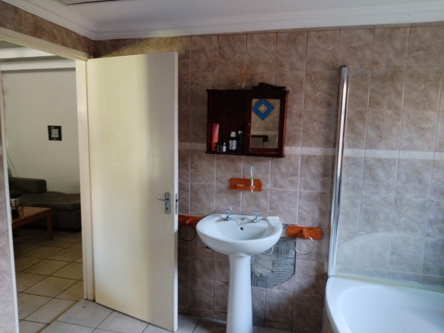 4 Bedroom Property for Sale in Croydon Gauteng