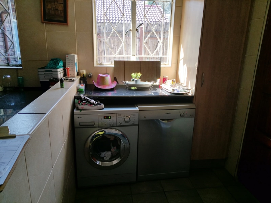4 Bedroom Property for Sale in Croydon Gauteng