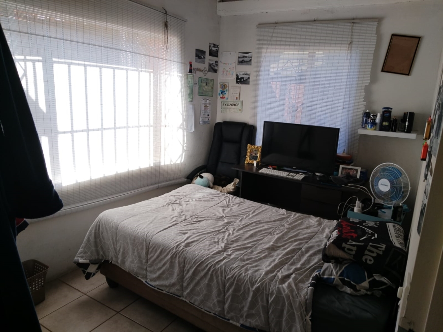 4 Bedroom Property for Sale in Croydon Gauteng