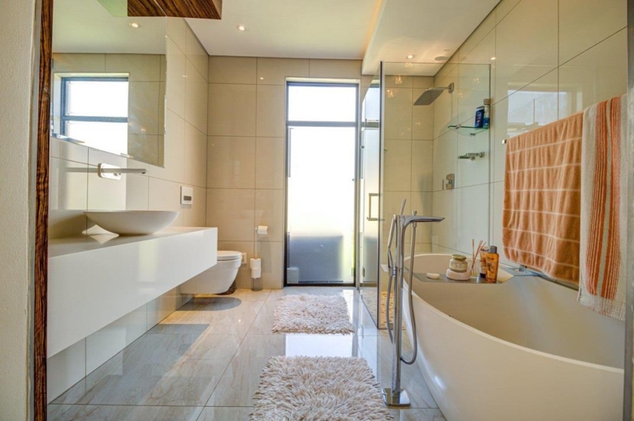 4 Bedroom Property for Sale in Serengeti Lifestyle Estate Gauteng