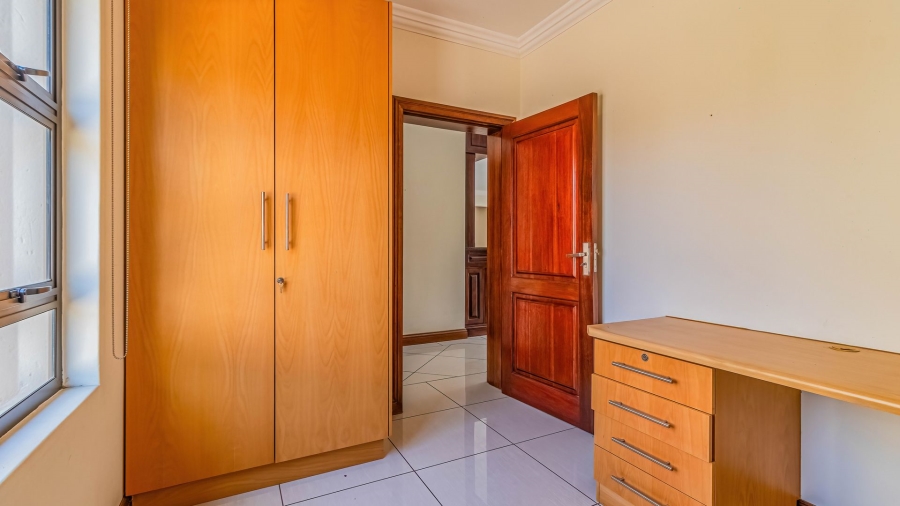 3 Bedroom Property for Sale in Greenstone Hill Gauteng