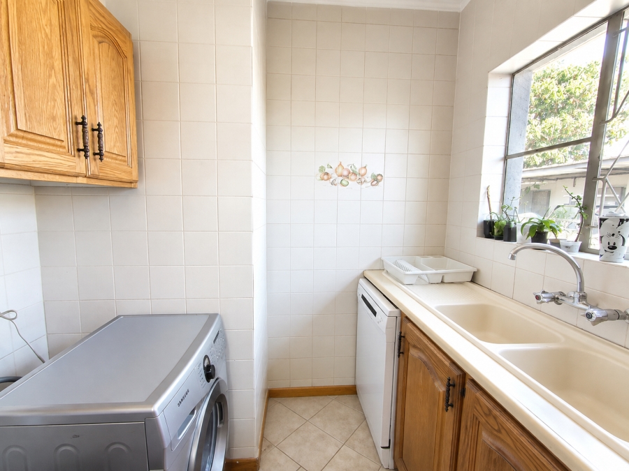 3 Bedroom Property for Sale in Beyers Park Gauteng