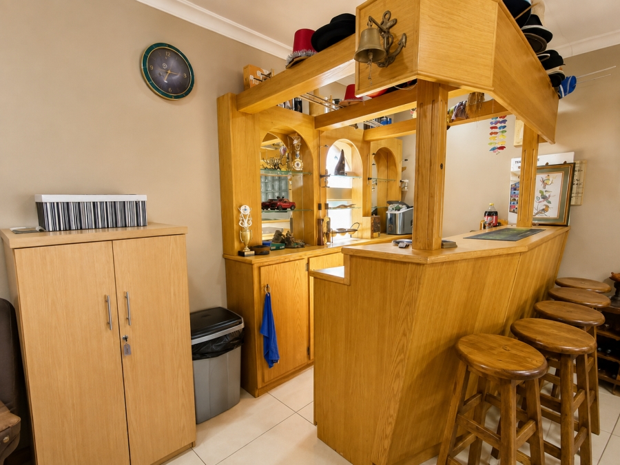 3 Bedroom Property for Sale in Beyers Park Gauteng