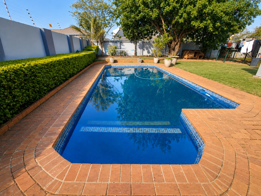 3 Bedroom Property for Sale in Beyers Park Gauteng