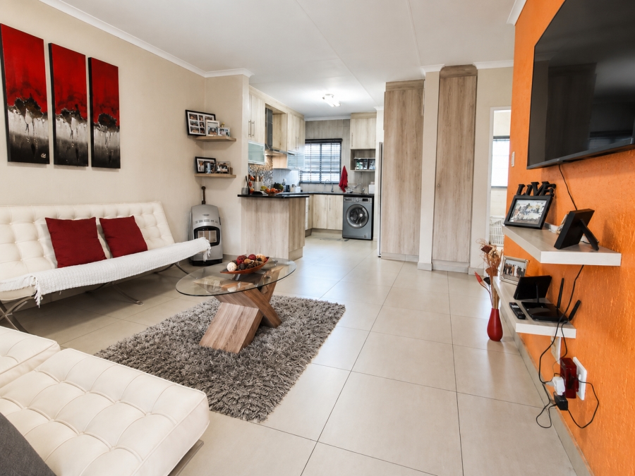2 Bedroom Property for Sale in Bartlett Gauteng