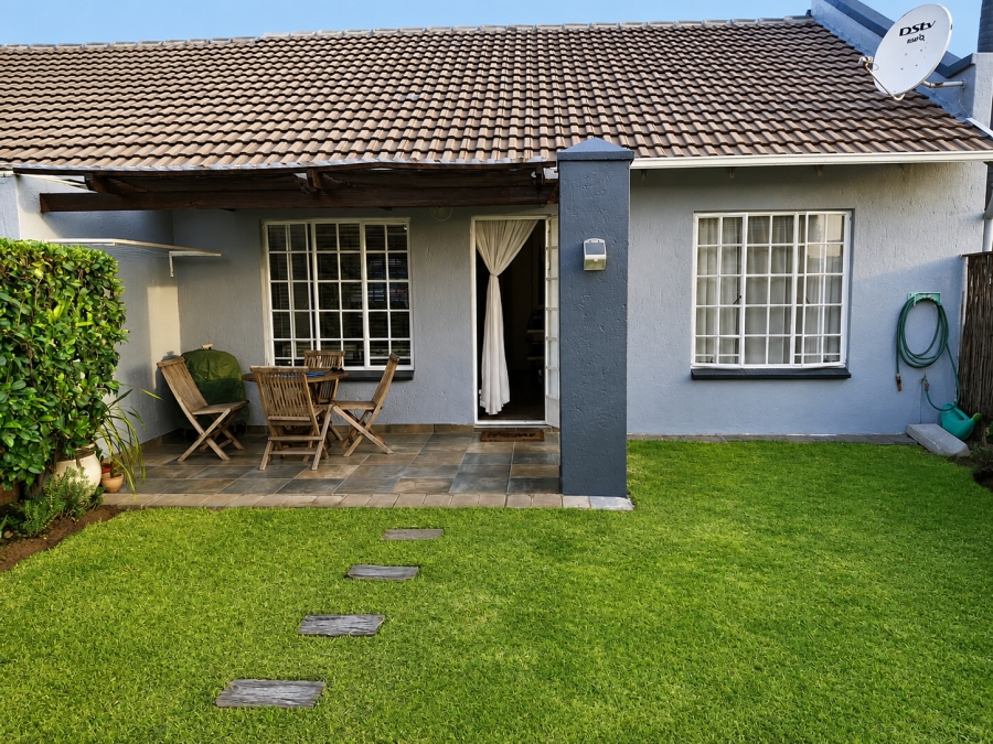 2 Bedroom Property for Sale in Bartlett Gauteng