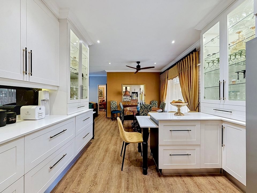 3 Bedroom Property for Sale in Equestria Gauteng