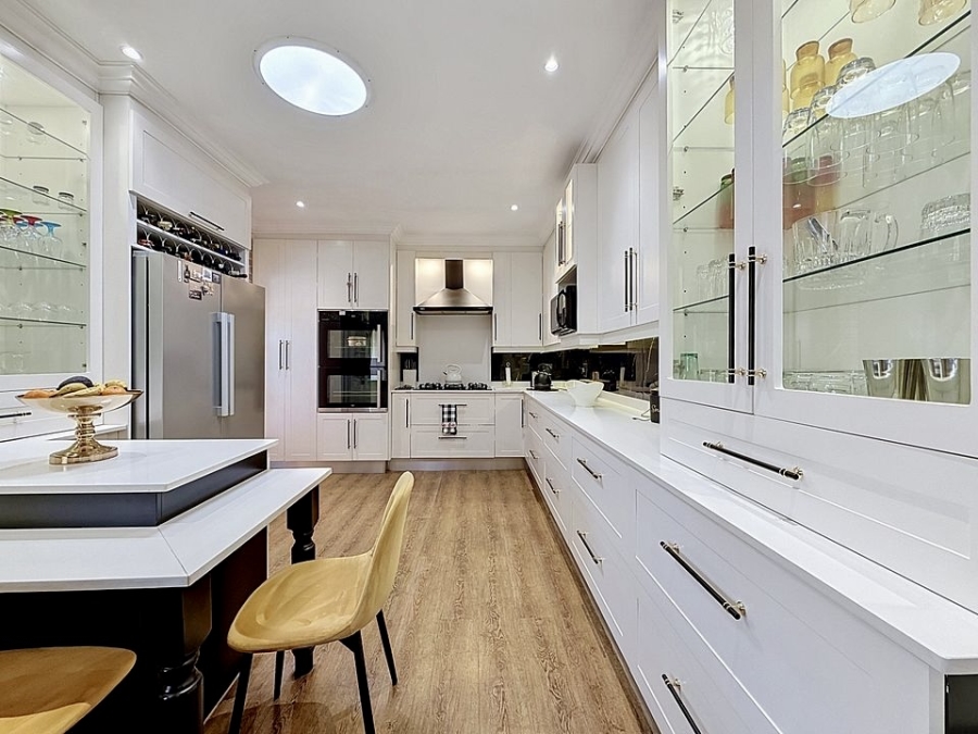 3 Bedroom Property for Sale in Equestria Gauteng